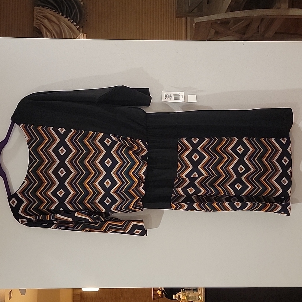 Suite 7 Geometric Print 3/4 Sleeve Dress Size 8 NWT